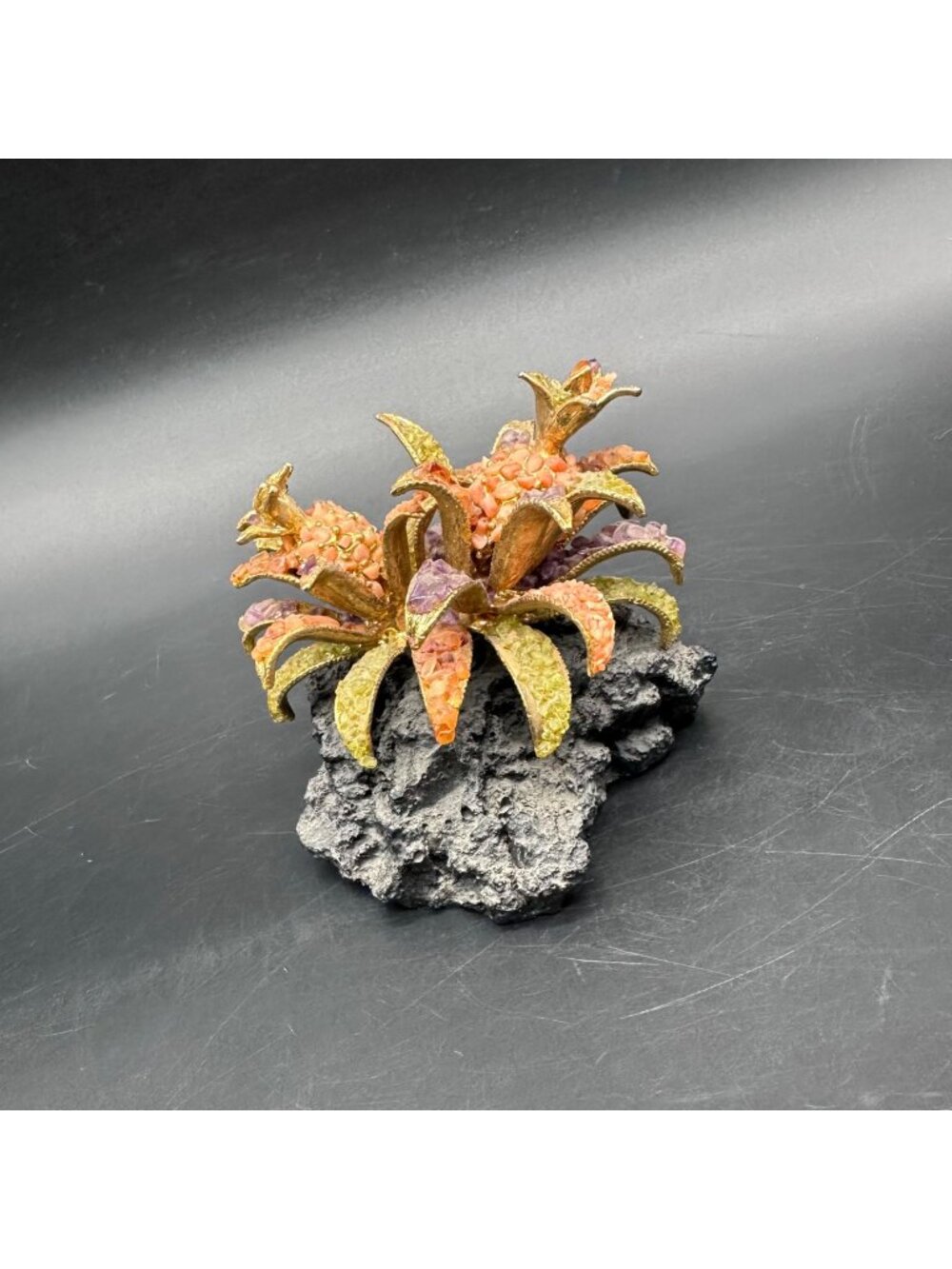 Vintage Pineapple Figurine Black Lava Rock Tropical Hawaiian Fruit Statue Retro